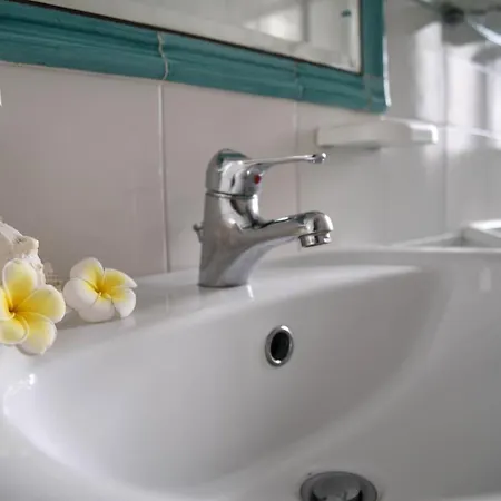 Fiorita Lipari - Girasole Apartment
