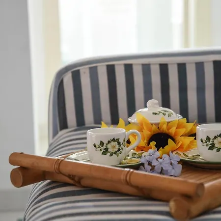 Fiorita Lipari - Girasole Apartment *