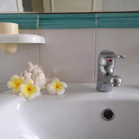 Fiorita Lipari - Girasole Apartment
