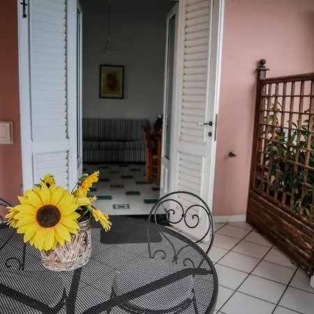 Apartment Fiorita Lipari - Girasole Piano Conte